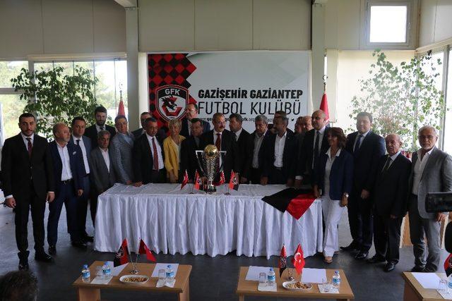Gazişehir Gaziantep’in genel kurulu yapıldı