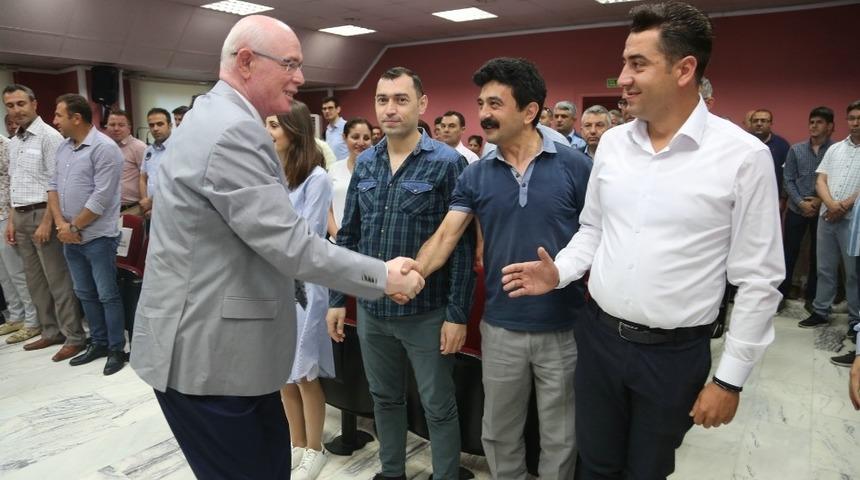 Kazım Kurt, bayramlaşma t&ouml;reninde personele birlik &ccedil;ağrısı yaptı