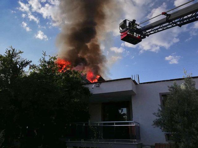 Denizli itfaiyesi 9 günde 383 olaya müdahale etti