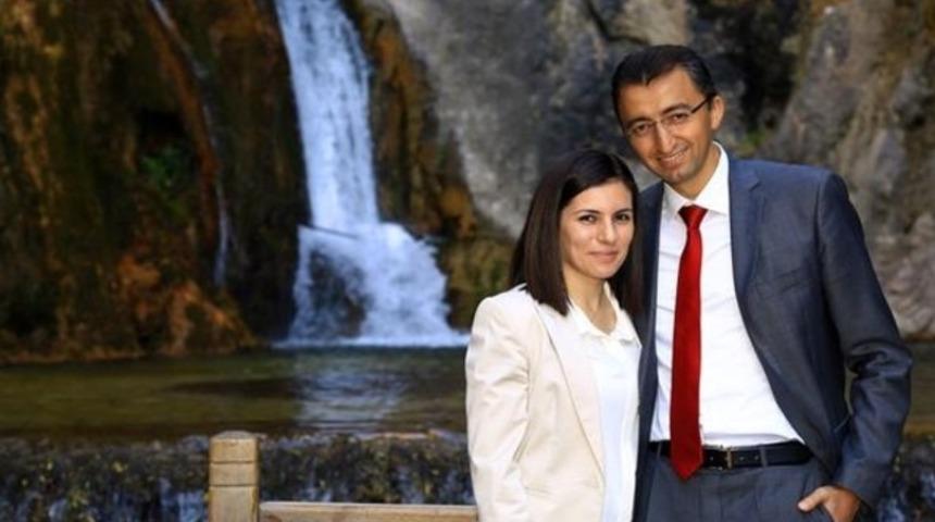 Darende kaymakamı ve eşi g&ouml;zaltına alındı