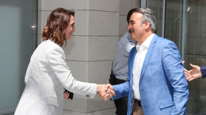 NEV&Uuml;&rsquo;de Geleneksel bayramlaşma t&ouml;reni yapıldı