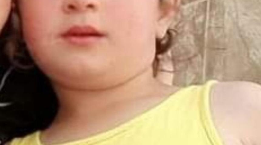 Kazada ağır yaralanan 4 yaşındaki &ccedil;ocuk hayatını kaybetti