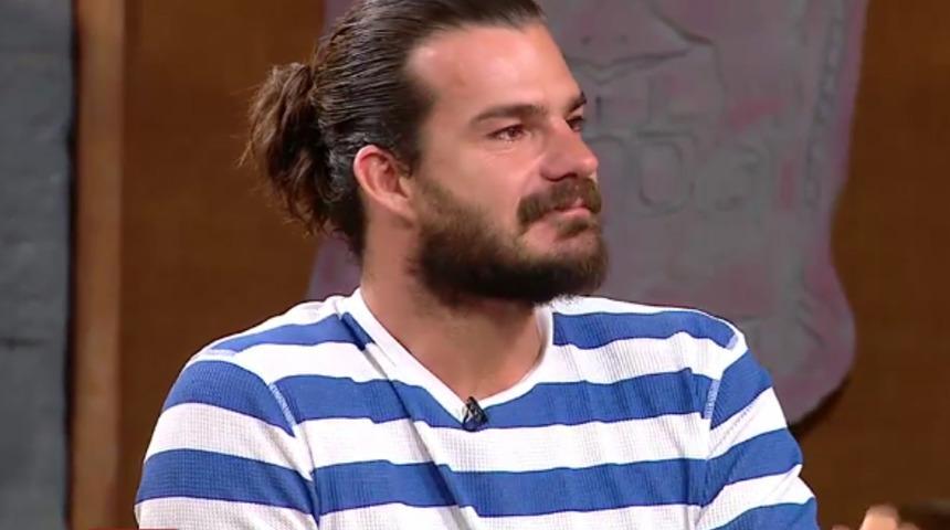 Survivor'da Hakan Hatipoğlu'nu duygulandıran olay! Gözyaşlarını tutamadı