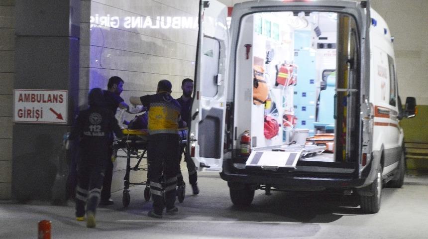 Köpeğe çarpan motosiklet sürücüsü yaralandı