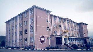 100 öğrenciye tacizde bulunduğu iddia edilen okul müdürü tutuklandı