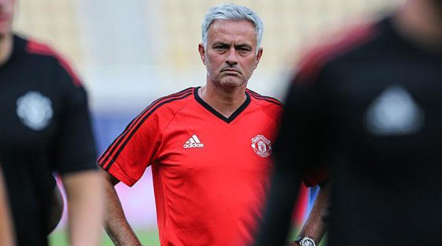 Newcastle United'dan Jose Mourinho hamlesi