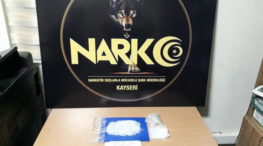 Kayseri&rsquo;de uyuşturucu operasyonu: 2 g&ouml;zaltı