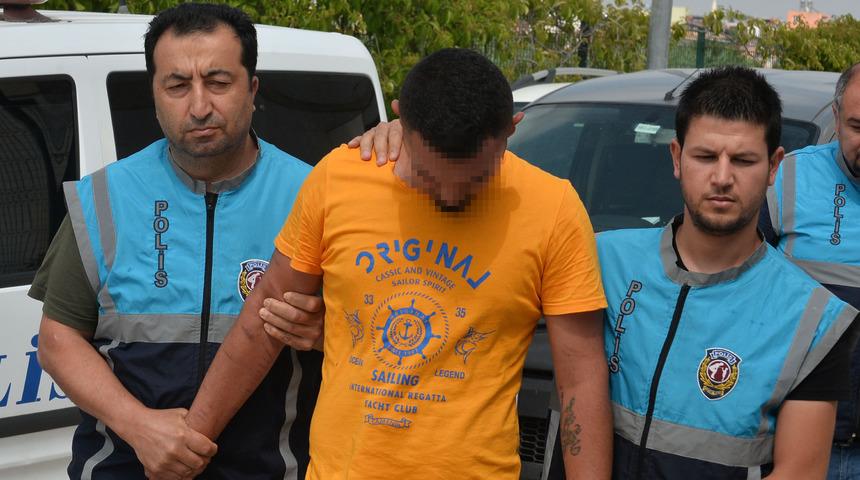 Birlikte alkol aldığı arkadaşını öldürdü!