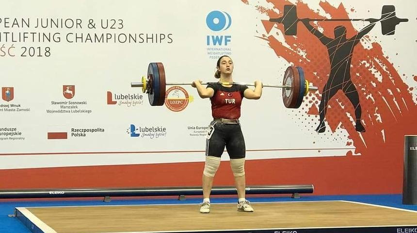 Kocaelisporlu gen&ccedil; halterci, Fiji&rsquo;den madalyayla d&ouml;nd&uuml;