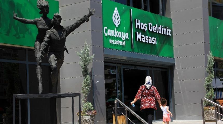 Ayda 8 bin kişi Hoş Geldiniz Masası’na uğruyor