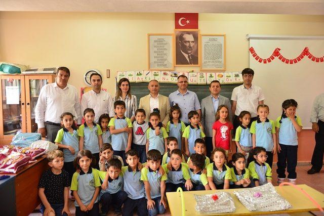 Elazığ’da “Minik Kalplerden Büyük Yüreklere” projesi