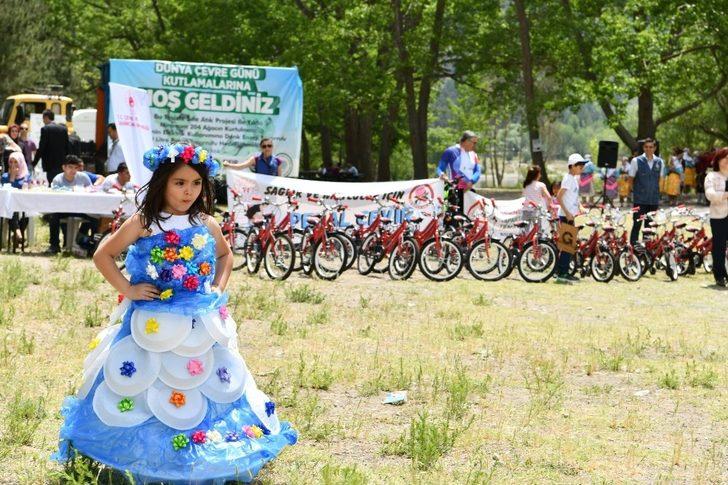 Dünya Çevre Günü’nde ‘Sıfır atık’ defilesi G1