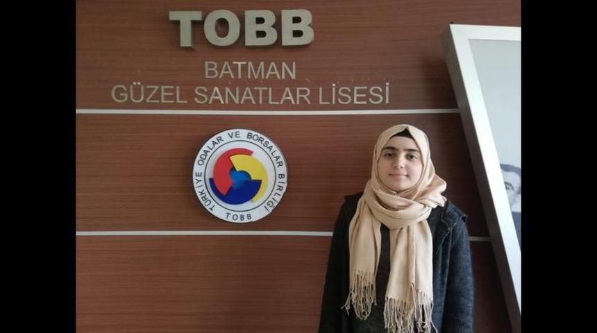 Batmanlı Ümran, Çin’deki resim yarışmasına katılıyor
