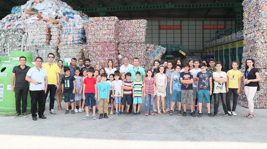 &Ouml;ğrenciler geri d&ouml;n&uuml;ş&uuml;m tesisini gezdi