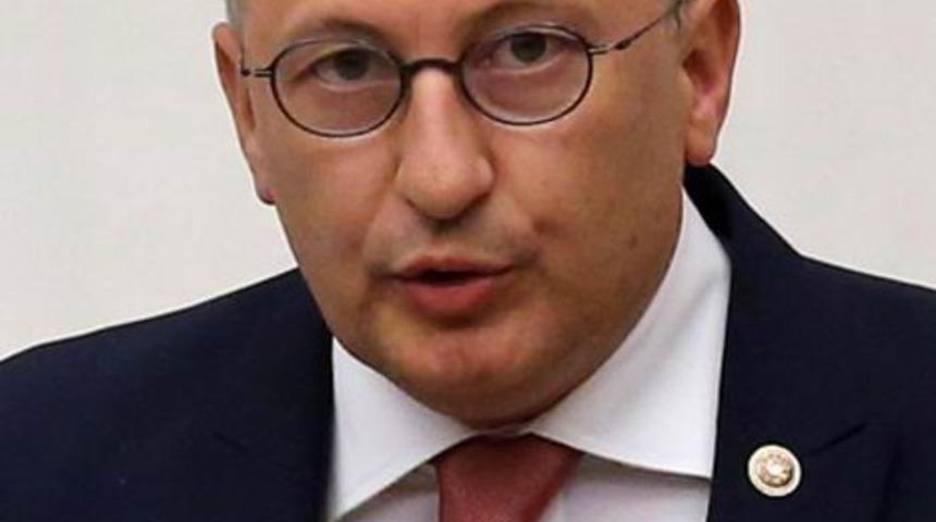 Milletvekili &Ccedil;akır&ouml;zer&rsquo;den selin vurduğu &ccedil;ift&ccedil;iler i&ccedil;in &ccedil;ağrı