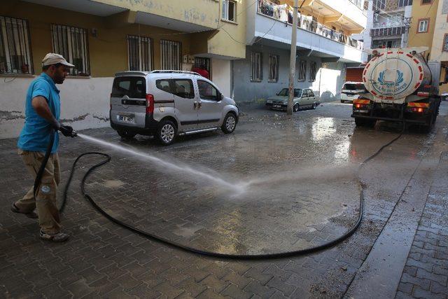 Haliliye Belediyesi ekipleri çalışmalarını sürdürüyor