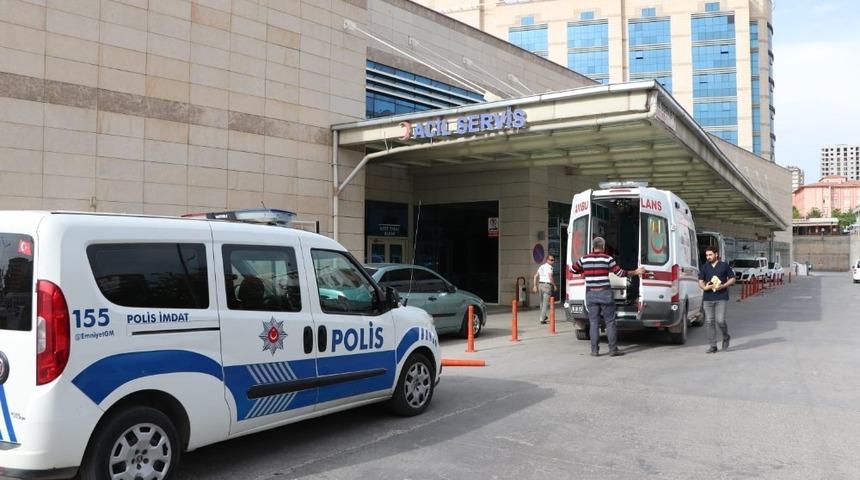 Siirt&rsquo;te 2 yaşındaki bebek s&uuml;s havuzda &ouml;l&uuml; bulundu