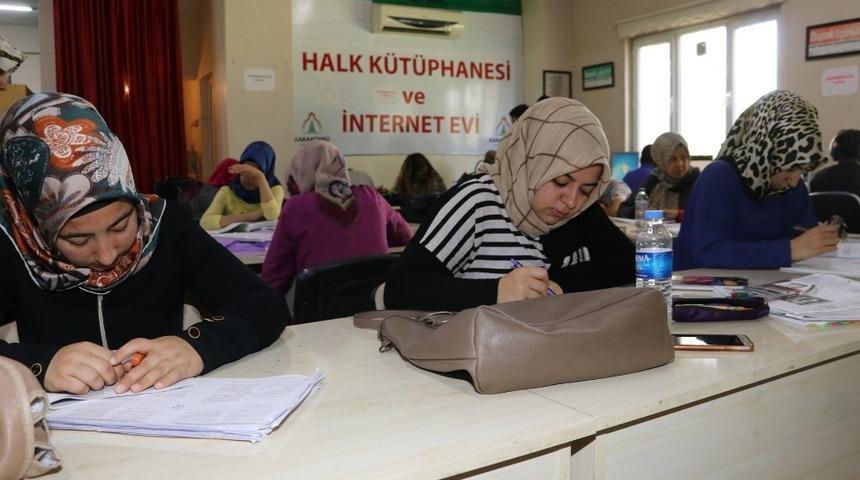 Karak&ouml;pr&uuml;&rsquo;de &ouml;ğrenciler sınavlara hazırlanıyor