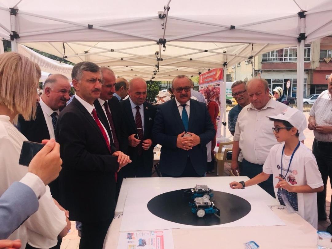 &lsquo;1&rsquo;inci Kodlakoz Bilim Festivali&rsquo; d&uuml;zenlendi