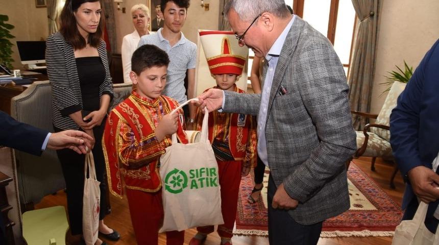 Vali Deniz&rsquo;den &ccedil;evre vurgusu