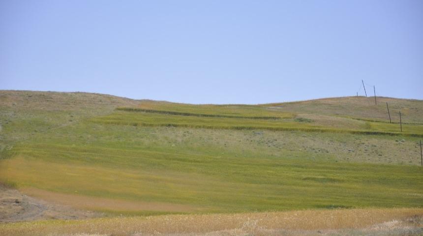 &Ccedil;ift&ccedil;ilerden hasat yangını uyarısı