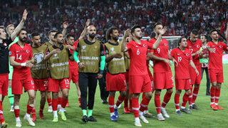 İzlanda öncesi millilerde çifte sakatlık şoku!