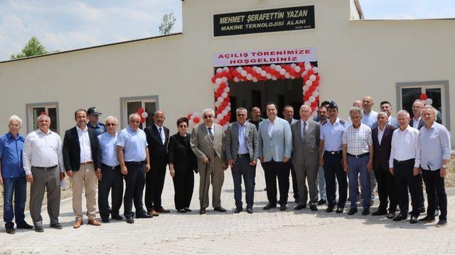 Hayırsever işadamından Akhisarlı gençlerin eğitimine bir destek daha