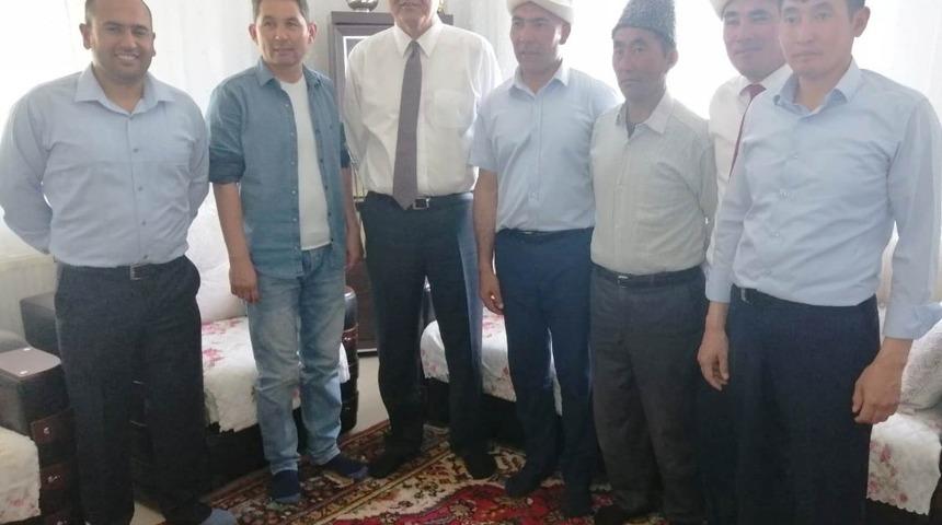 Kırgızistan Ankara B&uuml;y&uuml;kel&ccedil;isi Kubanyehbek Omuraliyev Erciş&rsquo;te