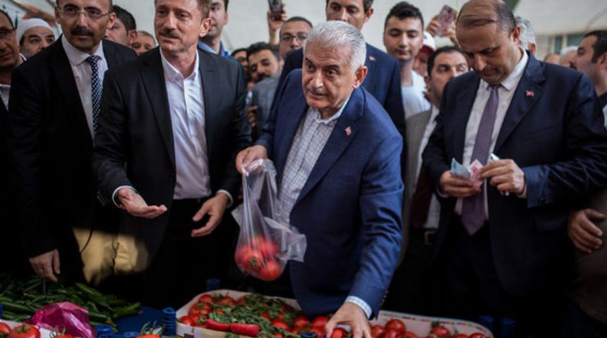 Binali Yıldırım'dan Bahçelievler'de pazar ziyareti