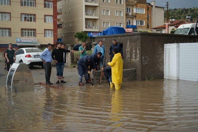 Nevşehir’de sağanak yağış su baskınlarına neden oldu