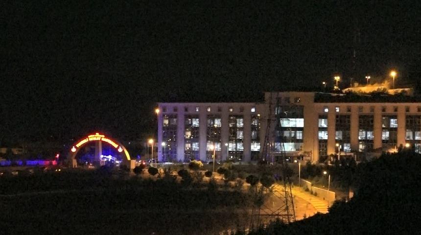 Tunceli'de PKK'lı ter&ouml;ristlerle &ccedil;atışma: 4 asker ağır yaralı