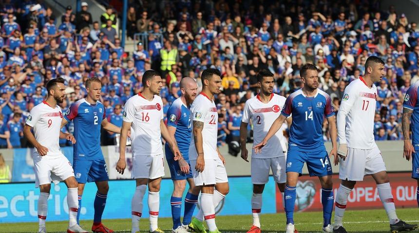 A Milli Futbol Takımı'mız, Avrupa Şampiyonası Elemeleri'nde ilk gol yedi ve mağlup oldu