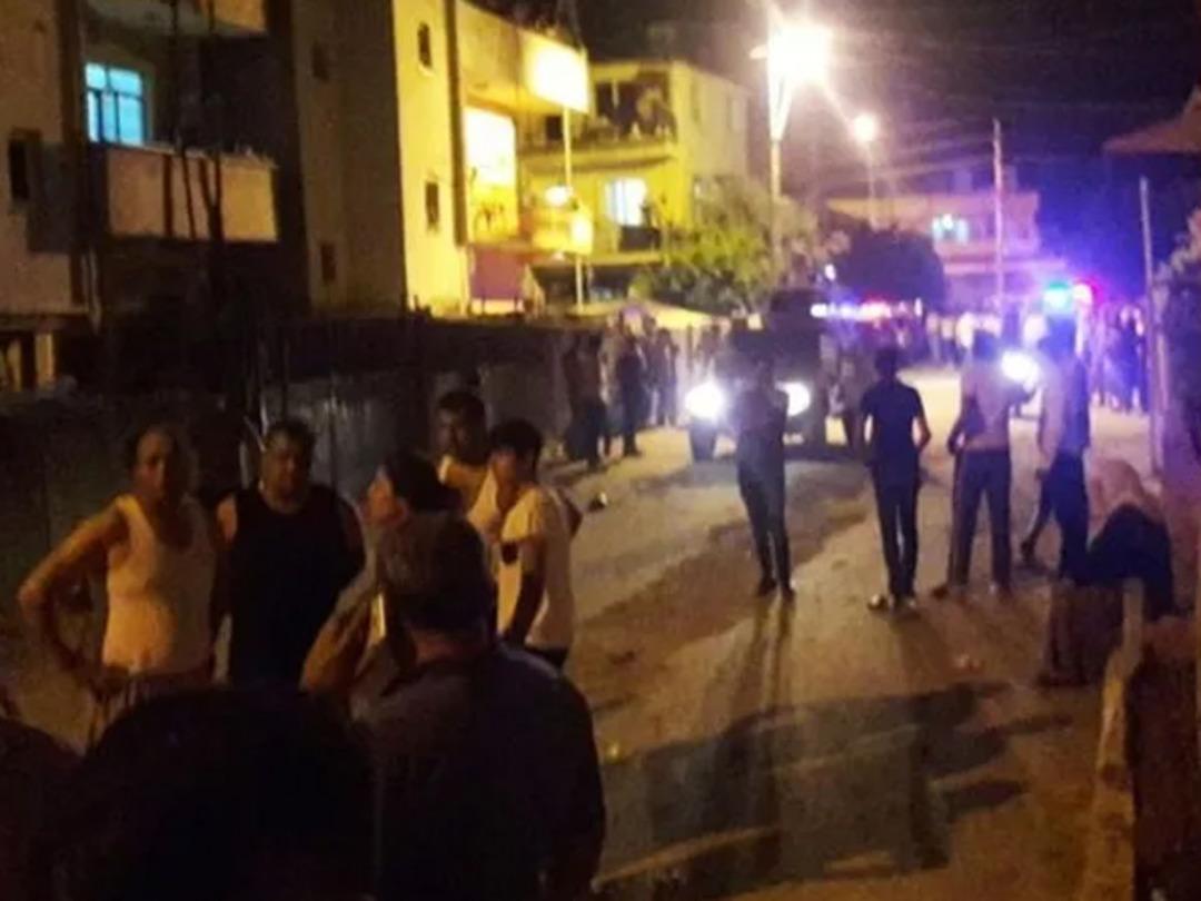 Tarsus'ta olaylara karışan Suriyeliler il&ccedil;eden g&ouml;nderildi