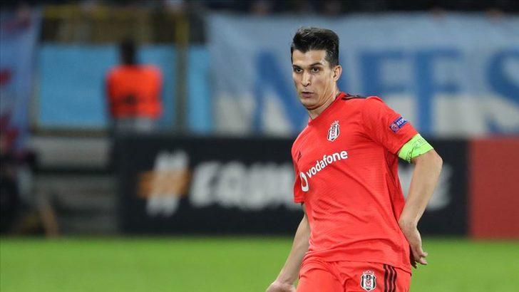 Necip Uysal - İstanbul / Küçükçekmece