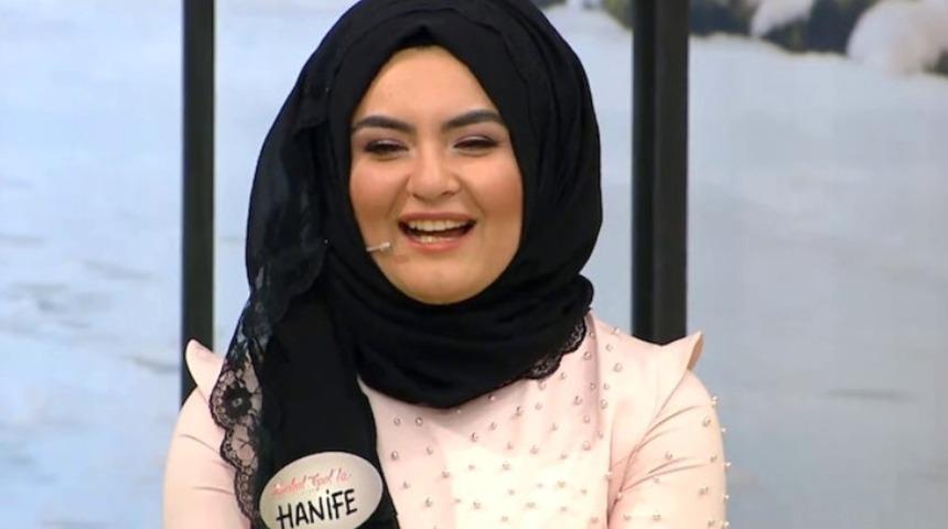 Gelin adayı Hanife başörtüsünü çıkardı!