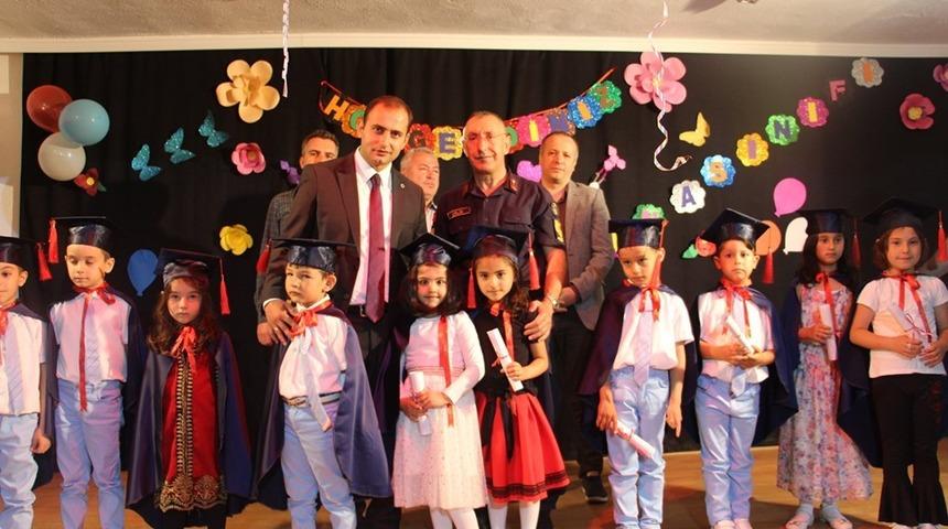 Dumlupınar’da ana sınıfı öğrencileri için mezuniyet töreni