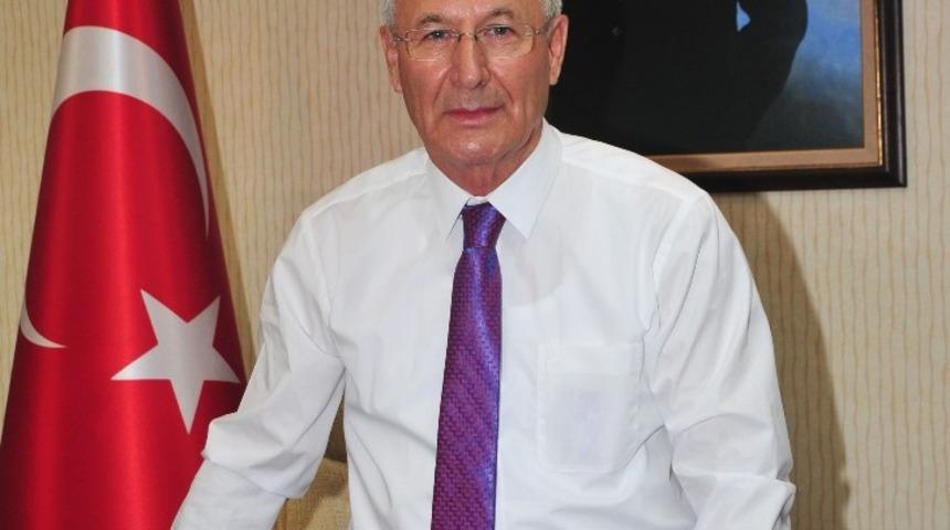 T&uuml;m s&uuml;r&uuml;c&uuml;lere &ccedil;ağrı: "Anlayışlı ol, hayata yol ver"