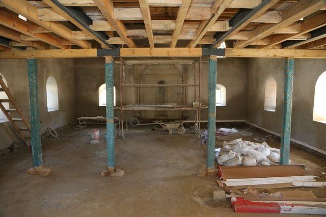 Asırlık camiye restorasyon