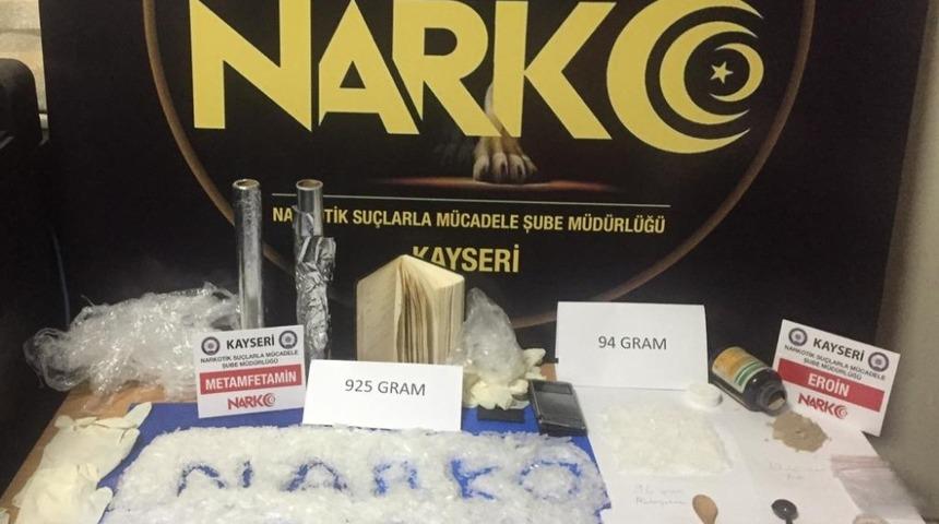 Uyuşturucu operasyonunda Afgan ve İranlılar g&ouml;zaltına alındı