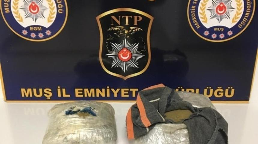 Uyuşturucu ticareti yapan 20 kişi gözaltına alındı