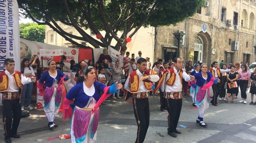 Mersin&rsquo;de &rsquo;&Ccedil;ocuk İş&ccedil;iliği ile M&uuml;cadele G&uuml;n&uuml;&rsquo; etkinlikleri