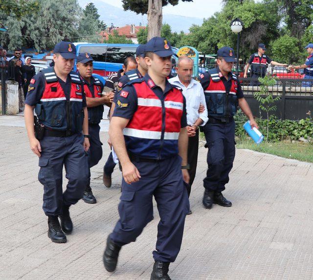 Baba ile oğluna ölüm tuzağı kuran 4 kişi adliyede