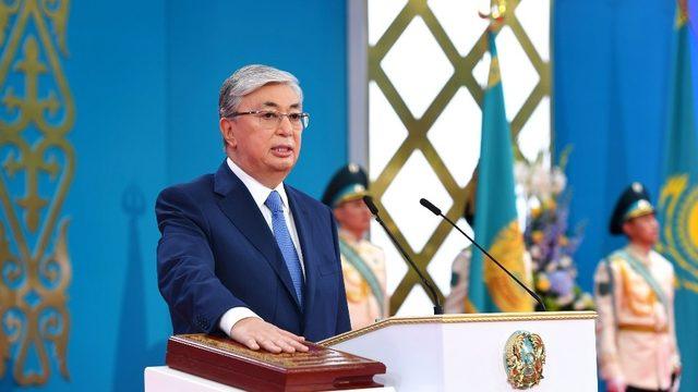 Kazakistan’da Tokayev yemin etti