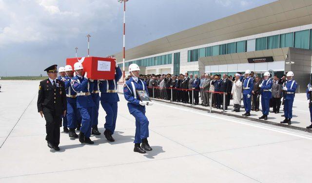 Tunceli'deki çatışmada yaralanan 4 askerden 2'si şehit oldu (4)