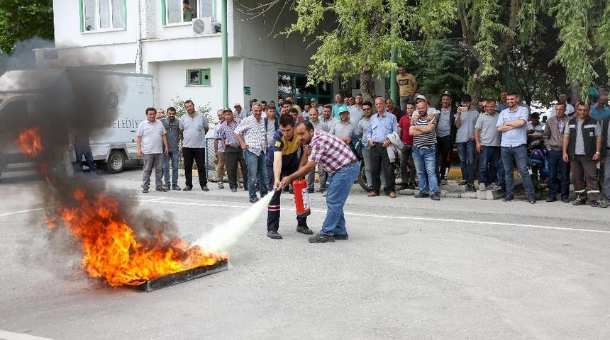 Meram Belediyesi personeline yangın eğitimi