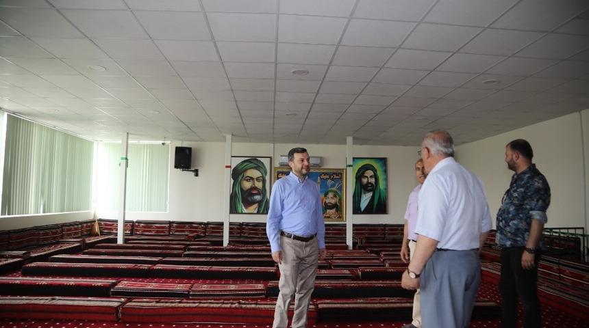 Y&uuml;reğir&rsquo;de ibadethaneler d&uuml;zenli olarak temizleniyor