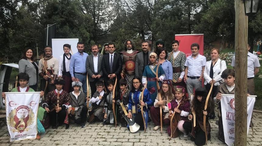 Harmancık Belediyesi miniklere unutamayacakları bir g&uuml;n yaşattı