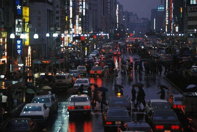 tokyo-1970s-photography-greg-girard-5d009bec60402__880