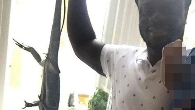 Eski futbolcu iguanasını öldürüp yedi mi?