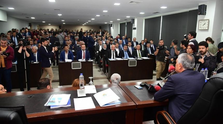 Adanalılar, B&uuml;y&uuml;kşehir Belediyesi meclis toplantılarını canlı izleyecek